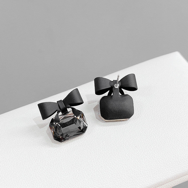 Simple And Cool Black Bow Earrings Temperament-Jewearrings