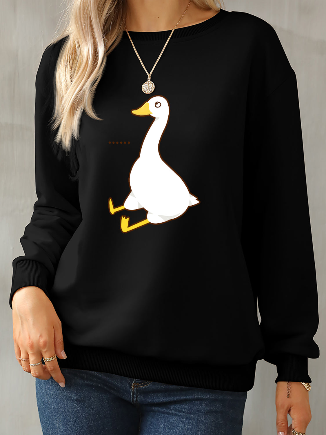 Goose Graphic Round Neck Sweatshirt-Jewearrings