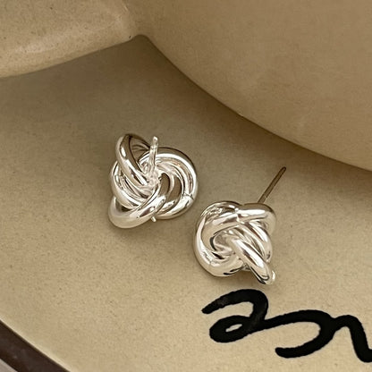 Women's Simple And Stylish Sterling Silver Knotted Earrings-Jewearrings