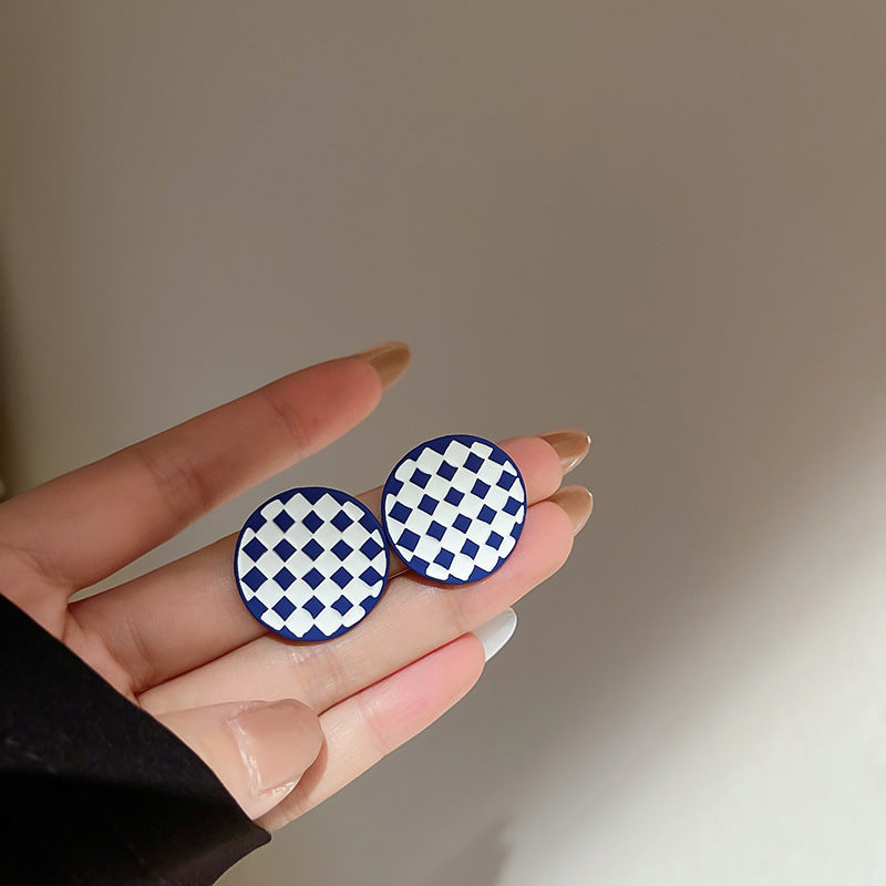 Silver Needle Geometry Drop Oil Checkered Love Stud Earrings Temperament-Jewearrings