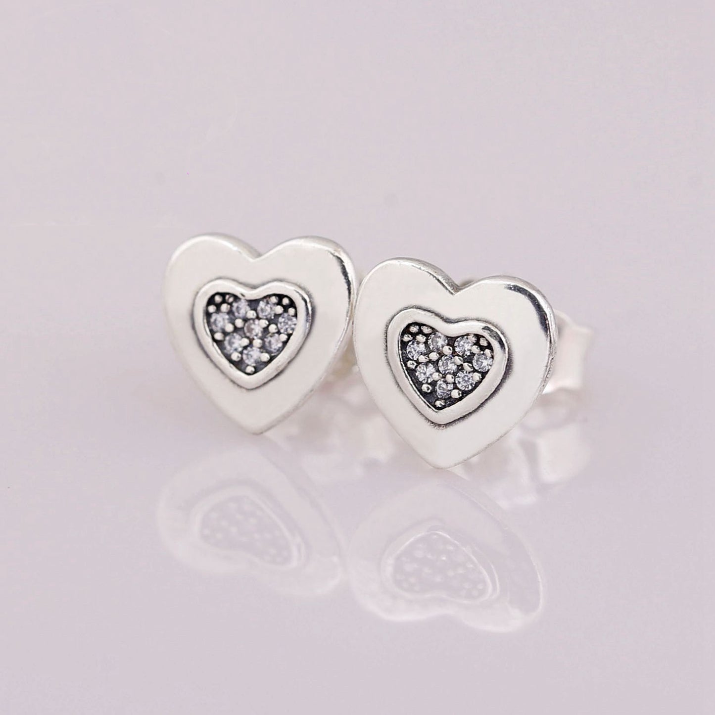 Silver Solid Heart Stud Earrings-Jewearrings