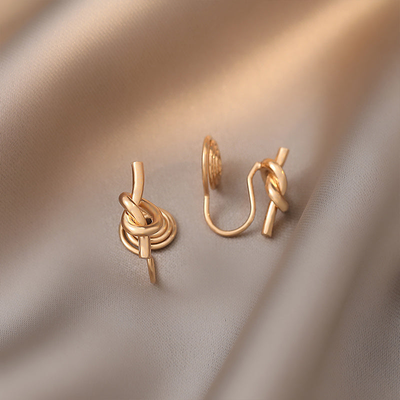 Mosquito Coil Without Pierced Ear Clip Style Female Summer Pearl High-end Letter Earrings-Jewearrings