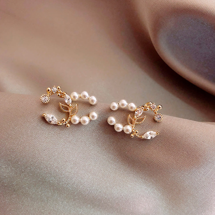 S925 Silver Needle Petal Pearl Earrings-Jewearrings