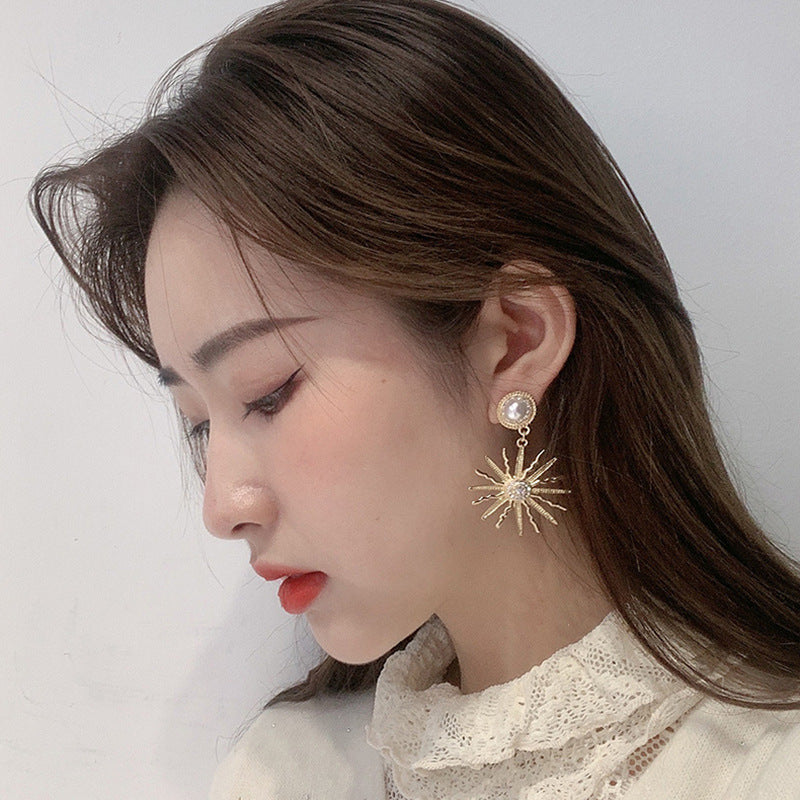 Retro Earrings Factory Direct Sunflower Wave Shaped Pearl Earrings-Jewearrings