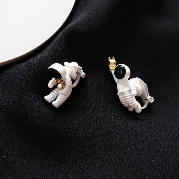 Astronaut Earrings Fashion Five-pointed Star Ear Clip Earrings-Jewearrings