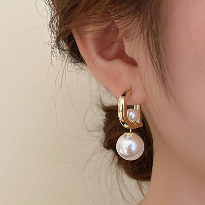 Pearl Stud Earrings For Women Retro Debutante Style Letters D-Jewearrings