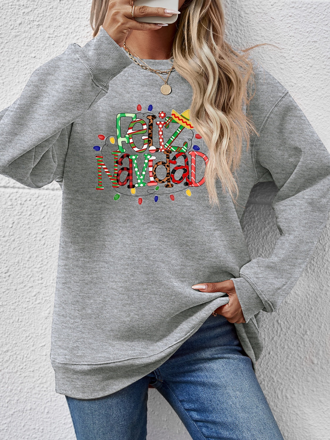 FELIZ NAVIDAD Round Neck Drop Shoulder Sweatshirt-Jewearrings