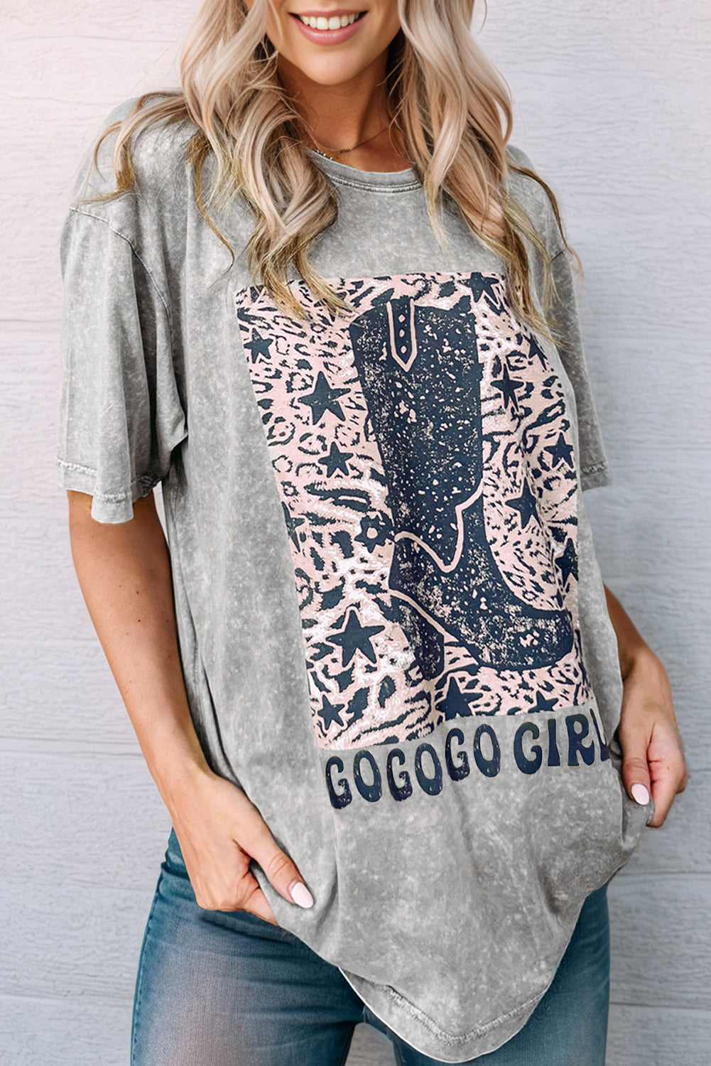 GO GO GO GIRL Round Neck Short Sleeve T-Shirt-Jewearrings