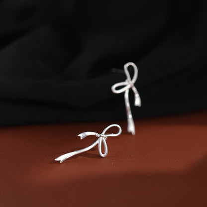 Hollow Bow Stud High Sense Special-interest Design Round Face Earrings-Jewearrings