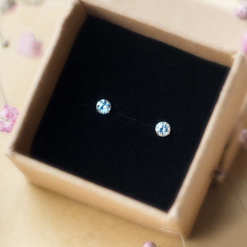 S925 White Stud Earrings With Diamonds Fashionable And Simple-Jewearrings