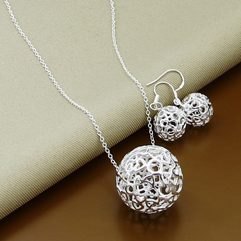 Silver Plated Five Leaf Flower Necklace Earrings Set-Jewearrings