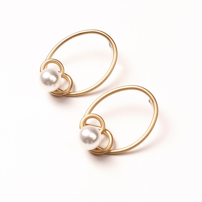 Simple Water Drop Pearl Gold Alloy Earrings Women's Fashion Temperament Earrings-Jewearrings