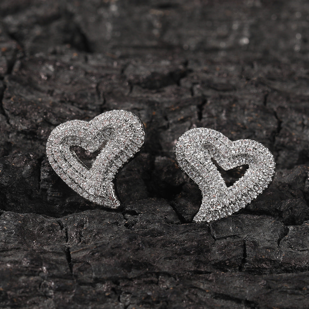 Zircon Hollow Love Heart Stud Earrings Micro-inlaid Retro-Jewearrings