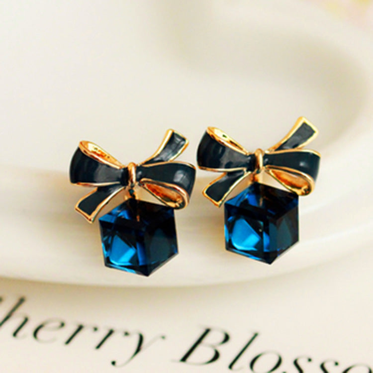 Bow Cube Earrings-Jewearrings