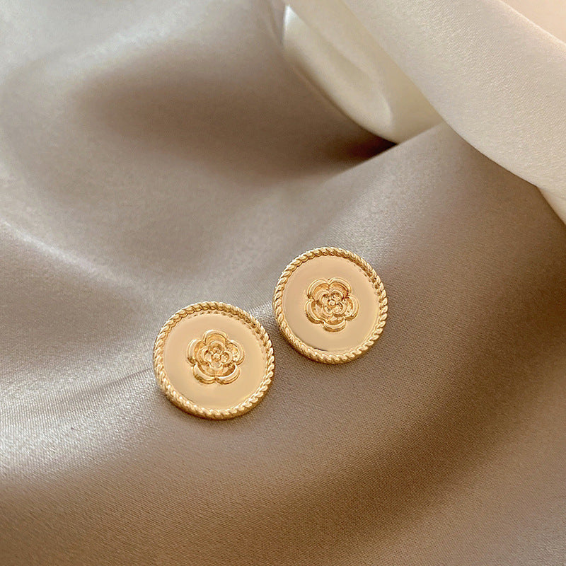 Women's Retro Simple Matte Gold Metal Earrings-Jewearrings