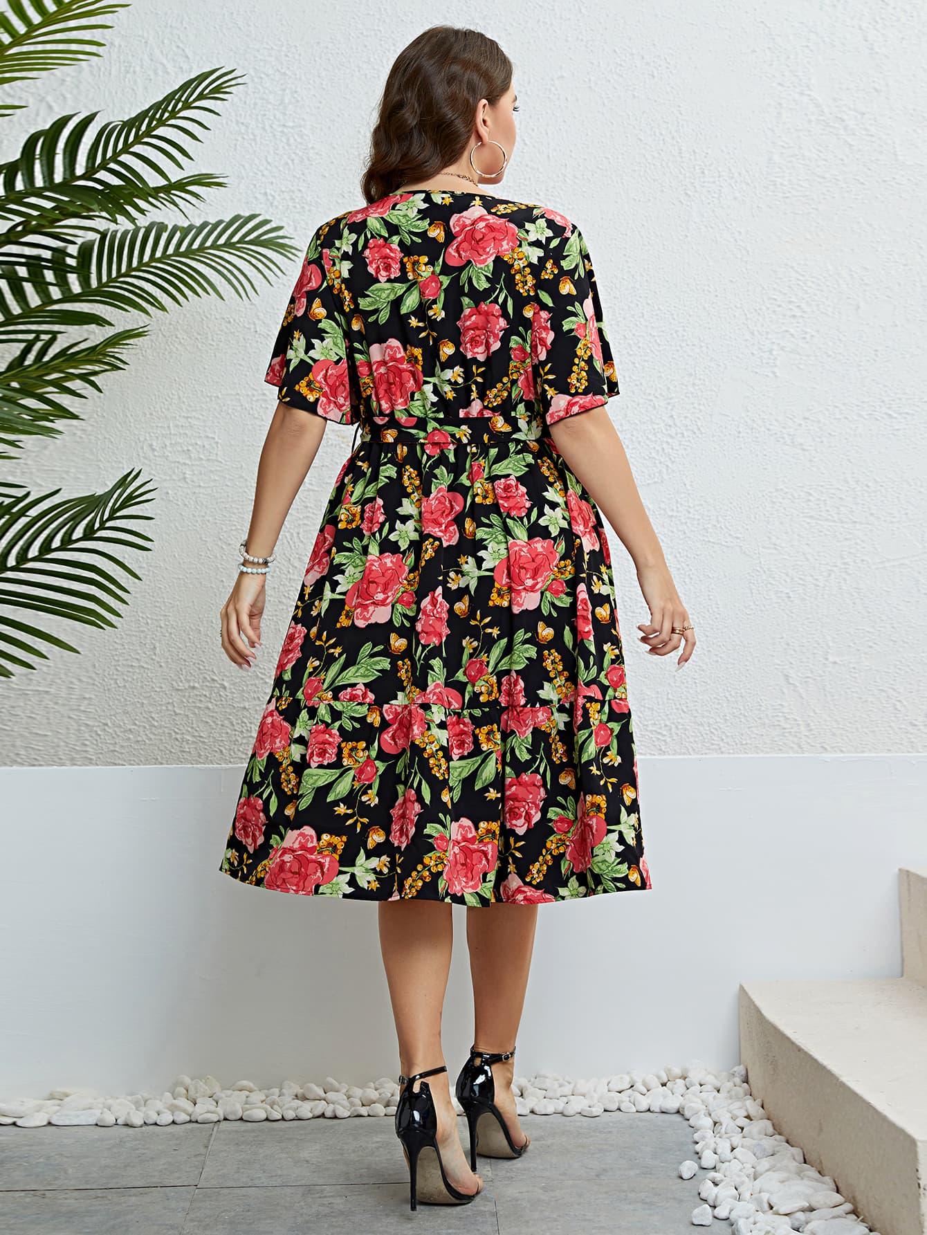 Plus Size Floral Tie Belt Surplice Dress-Jewearrings