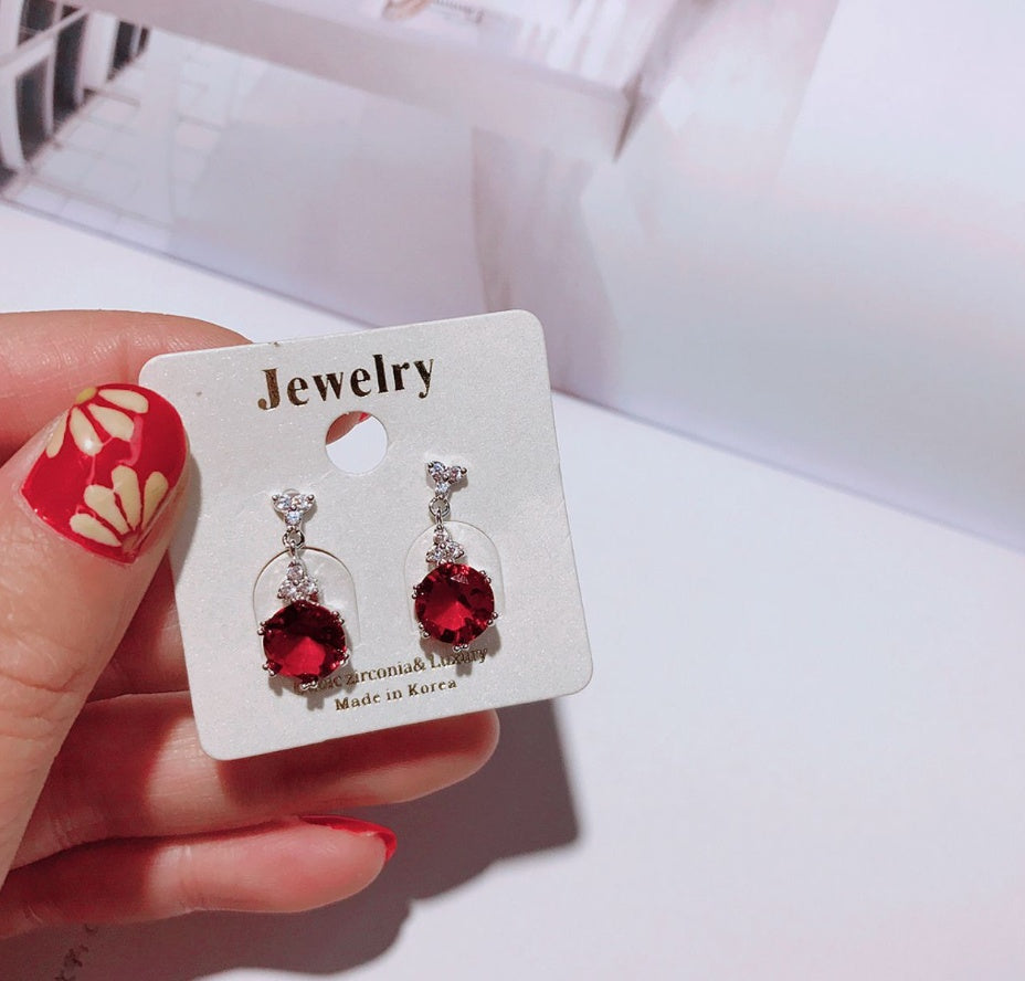 S925 silver needle Korean water drop ruby earrings-Jewearrings