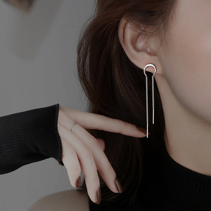 Silver Curved Crescent Sue Earrings Are Light And Luxurious-Jewearrings