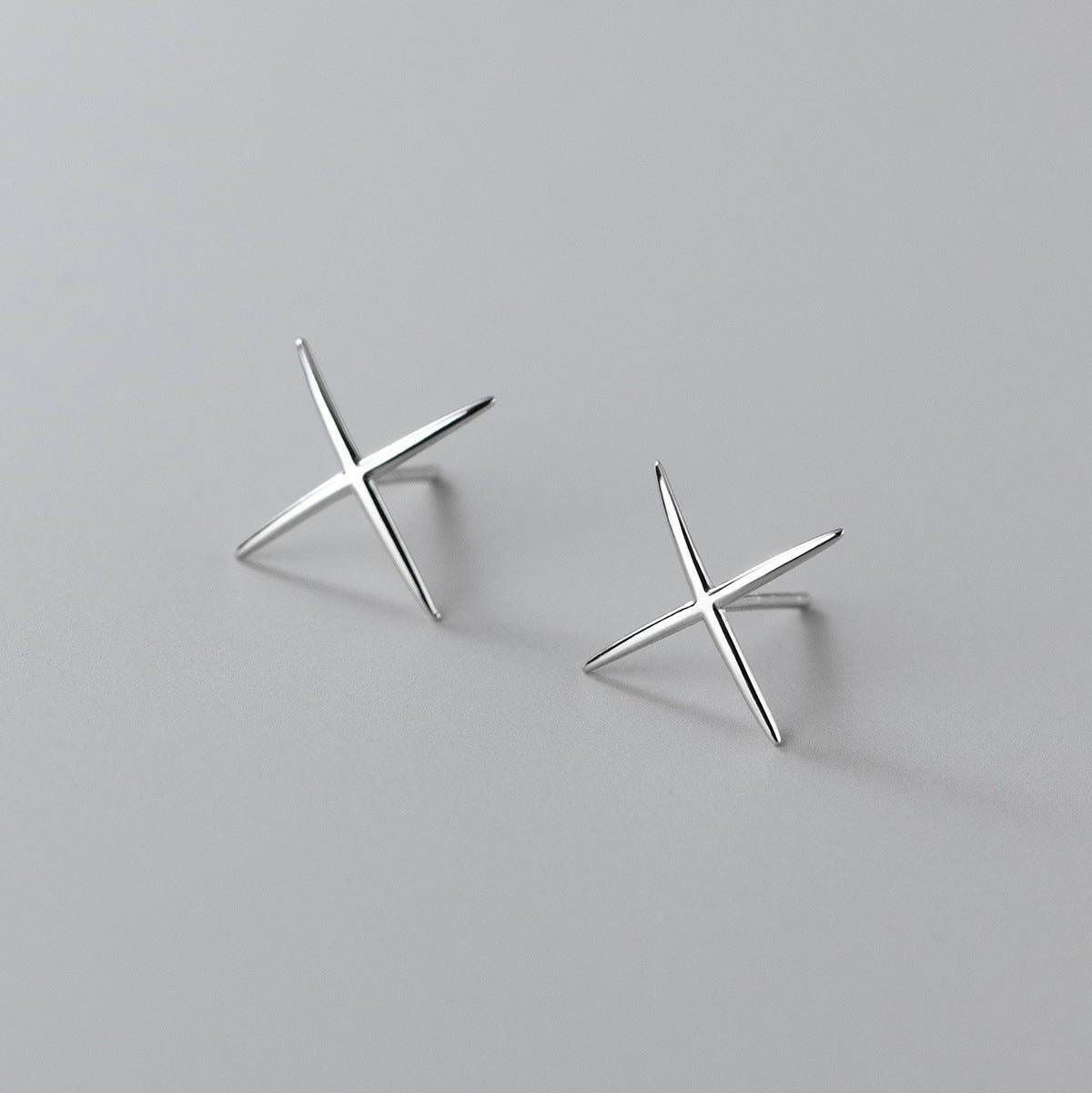 Women's Temperament Silver Glossy Line X-shaped Cross Stud Earrings-Jewearrings