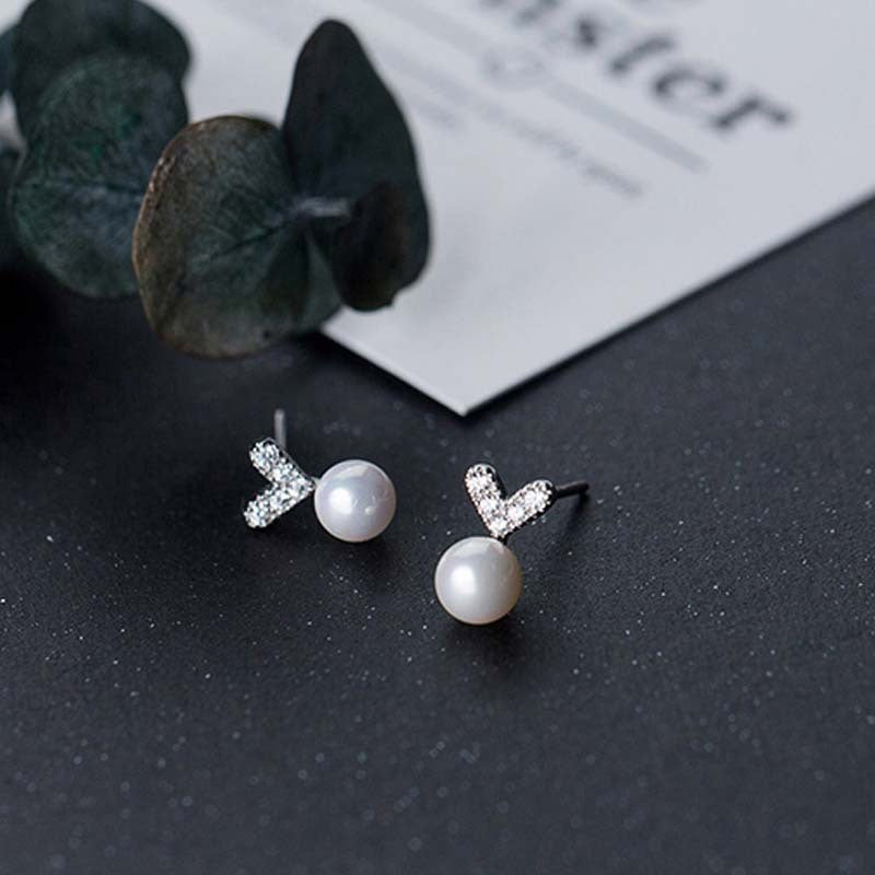 Pearl petal three-dimensional earrings-Jewearrings