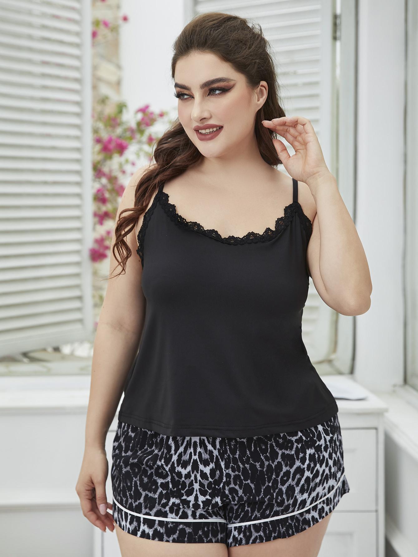 Plus Size Lace Trim Scoop Neck Cami and Printed Shorts Pajama Set-Jewearrings