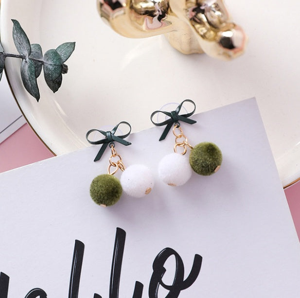 Korean version of the sweet bow velvet small hair ball earrings female temperament hair ball earrings plush autumn and winter new earrings-Jewearrings