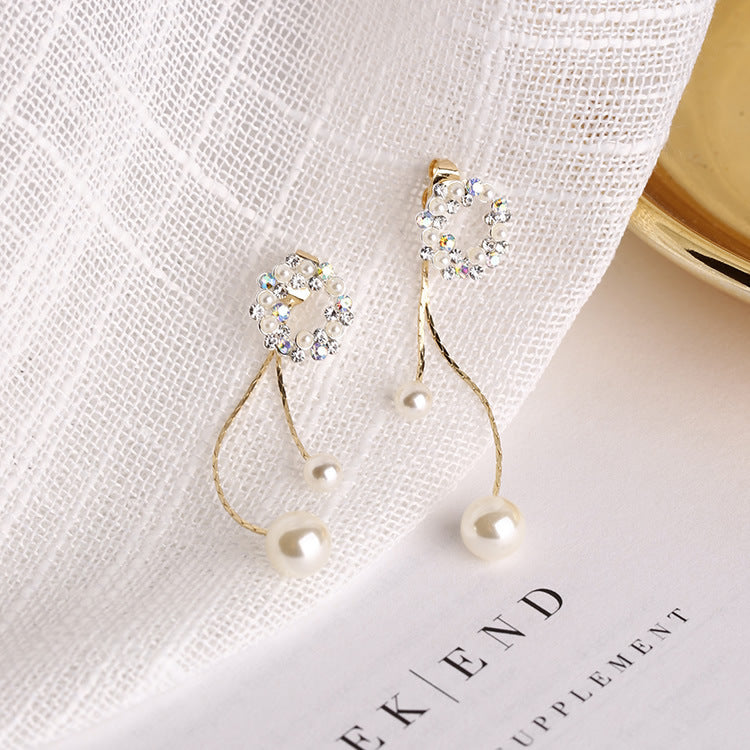 Pearl garland stud earrings-Jewearrings