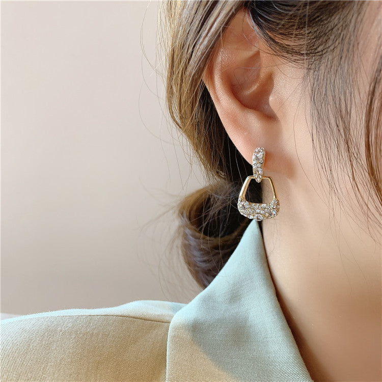 Micro Set Geometric Silver Pin Earrings For Ladies-Jewearrings