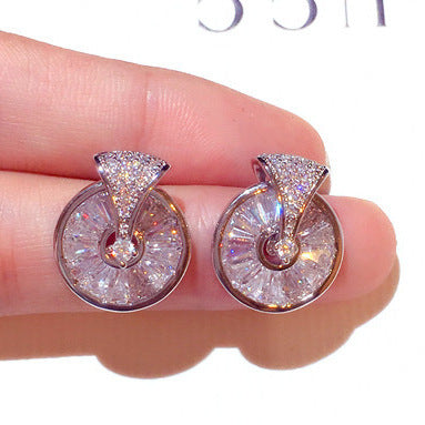 Diamonds Set With Rotary Round Temperament Earrings Stud Earrings Pendant Women-Jewearrings