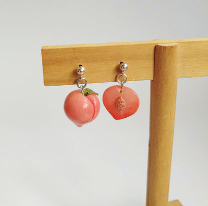 The Same Asymmetrical Fart Peach Peach Earrings Japanese Peach Painless Ear Clip-Jewearrings