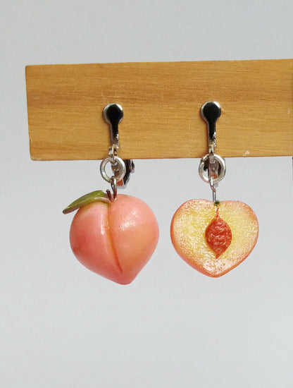 The Same Asymmetrical Fart Peach Peach Earrings Japanese Peach Painless Ear Clip-Jewearrings