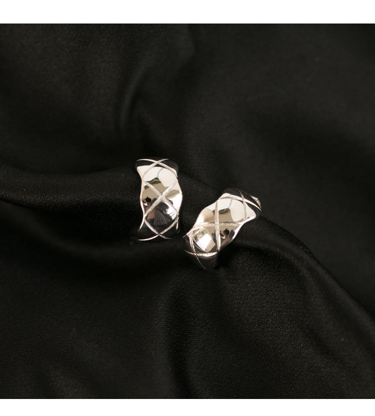 S925 Sterling Silver Earrings Wild Fashionable Temperament Rhombus Earrings-Jewearrings