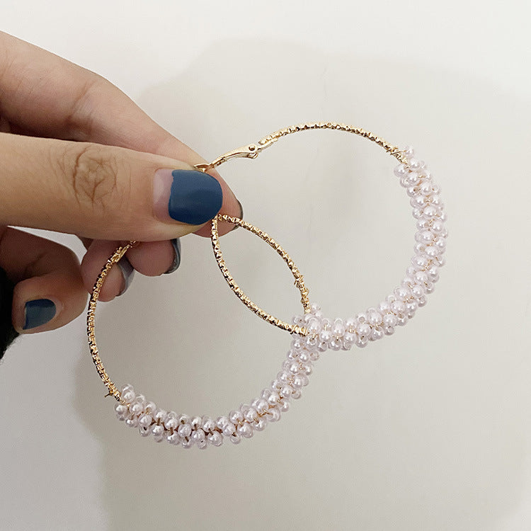 Simple And Versatile Retro Fashion Metal Circle Pearl Winding Geometric Hoop Earrings-Jewearrings