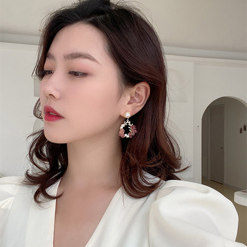 Pearl Earrings Temperament Super Fairy Crystal Net Red Earrings Design Leaf Earrings-Jewearrings