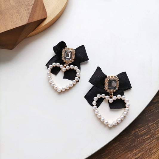 Silver Needle Temperament Retro Hepburn Style Earrings Sweet Cool Black Bow Earrings Love Pearl Earrings-Jewearrings