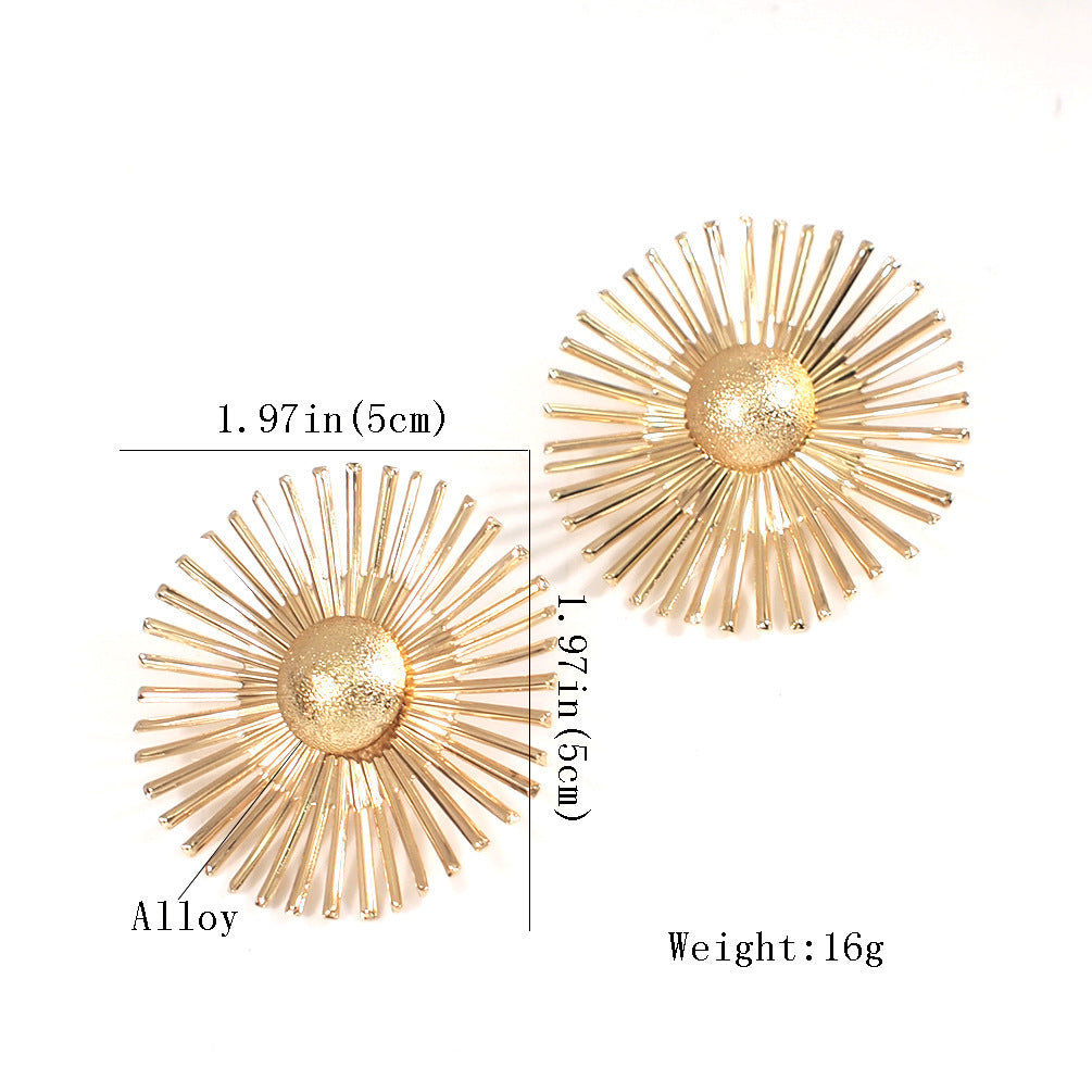 Women's Geometric Sunflower Earrings Metal Large Stud Earrings Golden Large Earrings Golden Creative Jewelry-Jewearrings