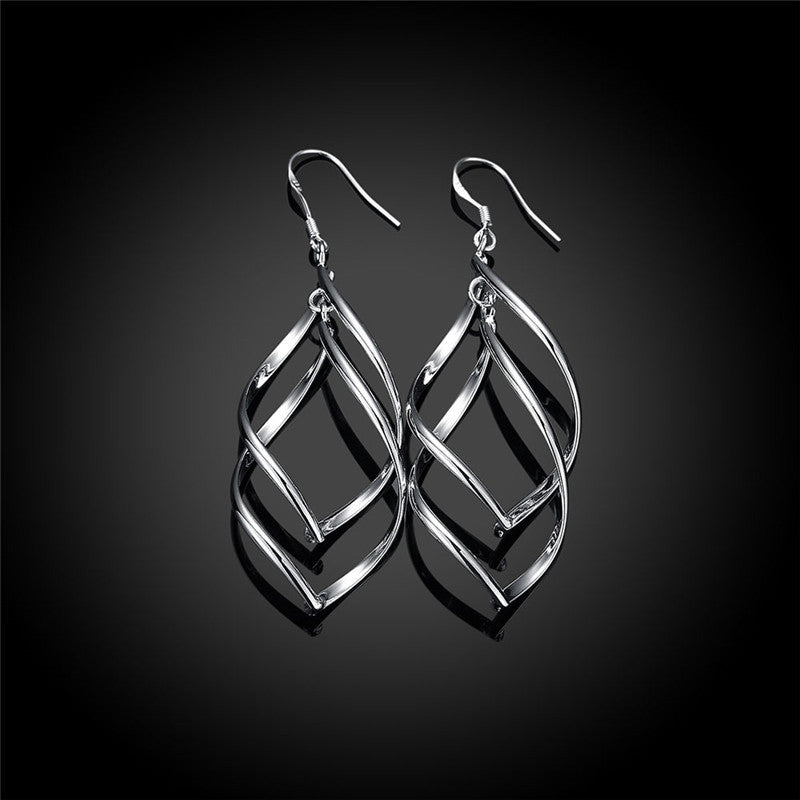 Japanese And Korean Sweet Fashion Hollow Silver Plated Earrings-Jewearrings