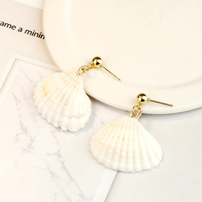 Vintage gold beads white scallop earrings-Jewearrings