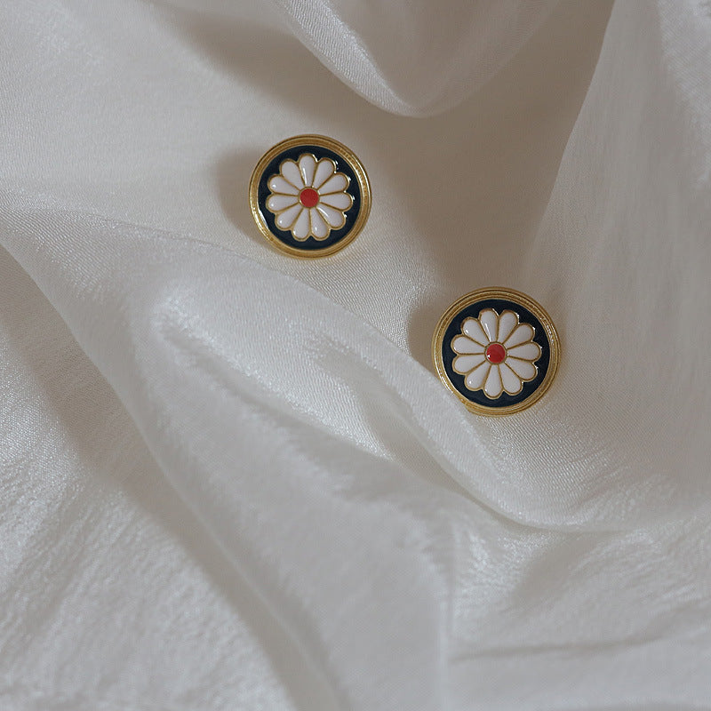 Vintage Daisy Earrings Bohemia Hanging Dangle Stud Earrings-Jewearrings