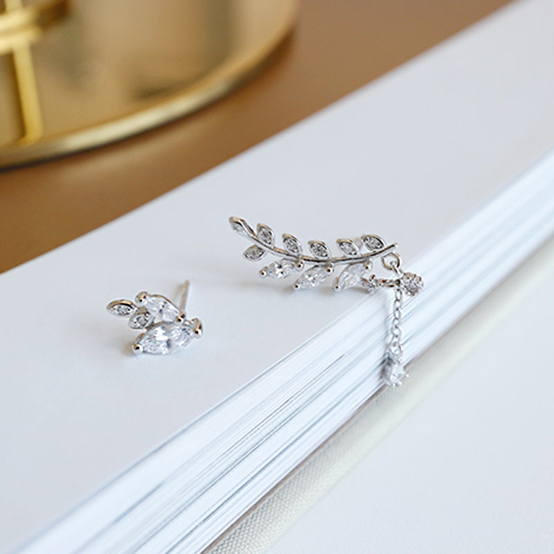 S925 Sterling Silver Simple Asymmetric Leaf Leaf Stud Earrings-Jewearrings