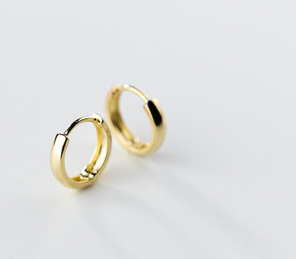 Sweet Simple Glossy Gold Round Earrings-Jewearrings