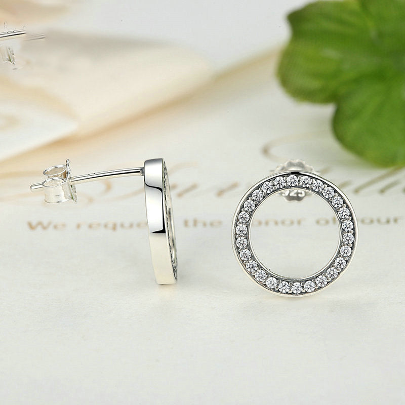 Round sterling silver earrings-Jewearrings