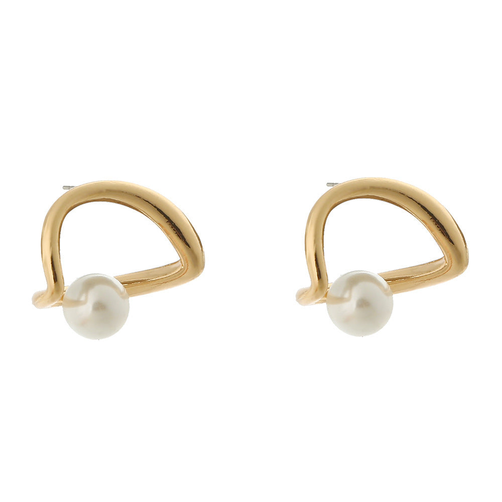 Metal Hollow Love Pearl Earrings Women Simple Retro Fashion All-match Earrings-Jewearrings