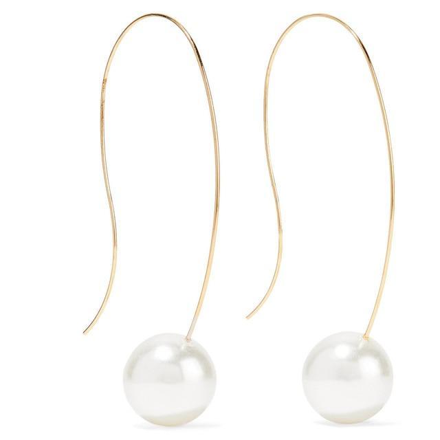 Pair of curved Pearl Earrings-Jewearrings