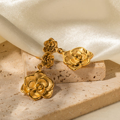 Thelma Gold Earrings-Jewearrings