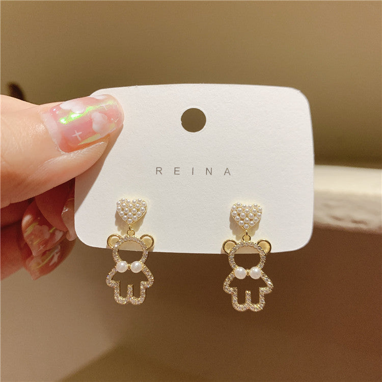 Small And Simple Fully Jeweled Loving Heart Pearl Cute Bear Earrings-Jewearrings