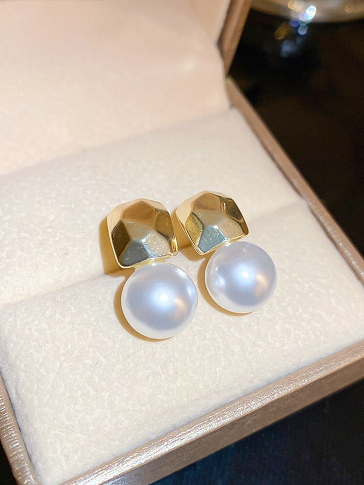 Women's Metal High-grade Temperamental Pearl Stud Earrings-Jewearrings