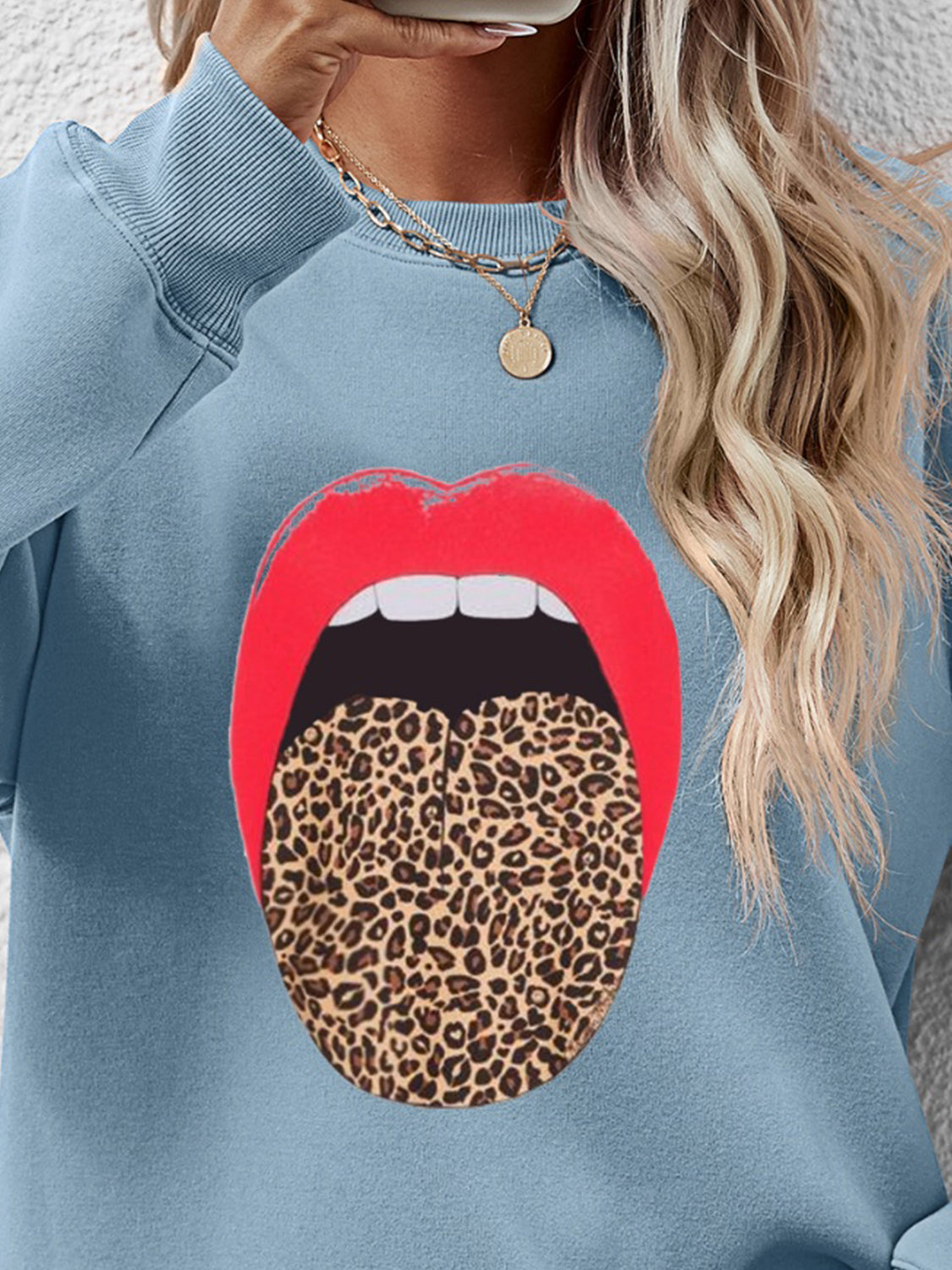 Leopard Lip Graphic Round Neck Sweatshirt-Jewearrings