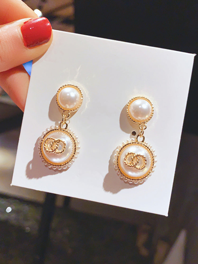 Vintage palace style pearl earrings-Jewearrings