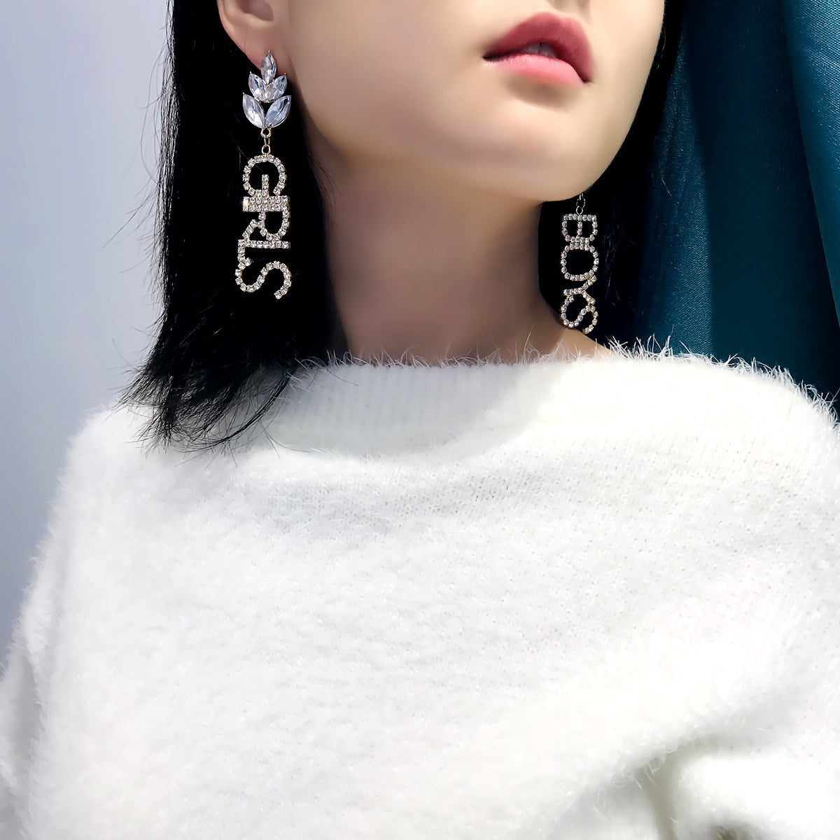 European and American cross-border jewelry exaggerated geometry long temperament earrings female generous simple letter tassel diamond stud earrings-Jewearrings